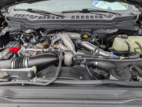 Used 2023 Ford F250 Lariat w/ Sport Appearance Package image 30