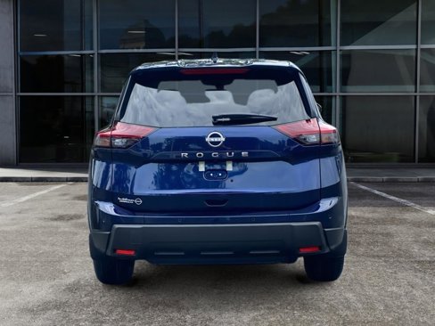 New 2026 Nissan Rogue SV image 8
