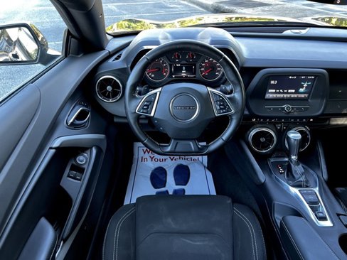 Used 2018 Chevrolet Camaro LT image 27