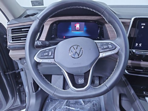 New 2025 Volkswagen Atlas SEL image 14