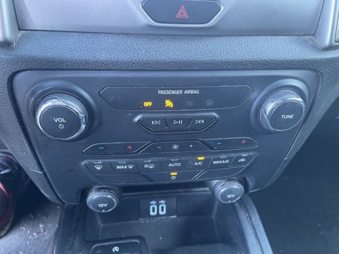 Used 2021 Ford Ranger XLT w/ Equipment Group 301A Mid image 17