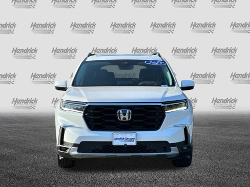 Used 2025 Honda Pilot Elite image 10