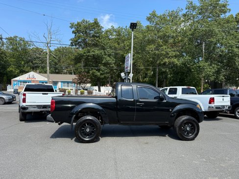 Used 2019 Nissan Frontier SV w/ Value Truck Package image 2