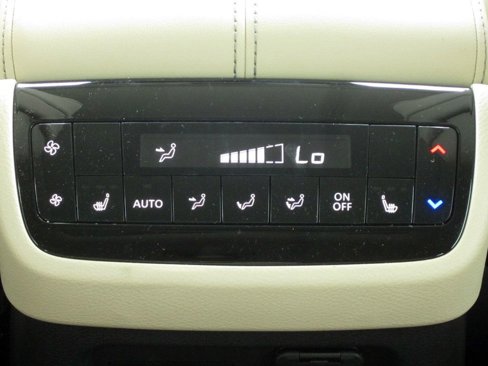 Used 2023 INFINITI QX60 Sensory w/ Cargo Package image 16