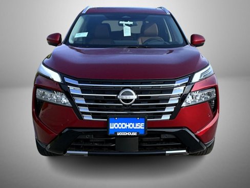 New 2026 Nissan Rogue Platinum image 2