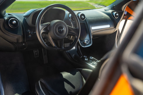 Used 2021 McLaren GT image 38