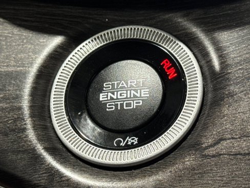 Used 2023 Jeep Grand Cherokee L Limited image 46