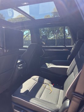 Used 2025 Cadillac Escalade Sport w/ Touring Package image 5