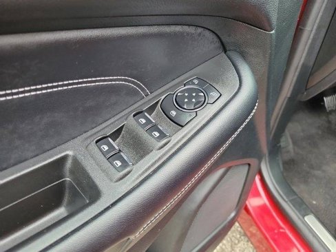 Used 2024 Ford Edge Titanium image 18