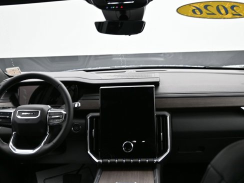 New 2026 GMC Acadia Denali image 14