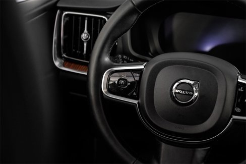 Used 2024 Volvo S60 B5 Plus image 14