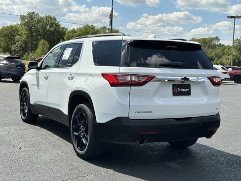 Used 2021 Chevrolet Traverse LT image 7