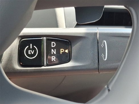 New 2026 Kia EV9 Land image 15
