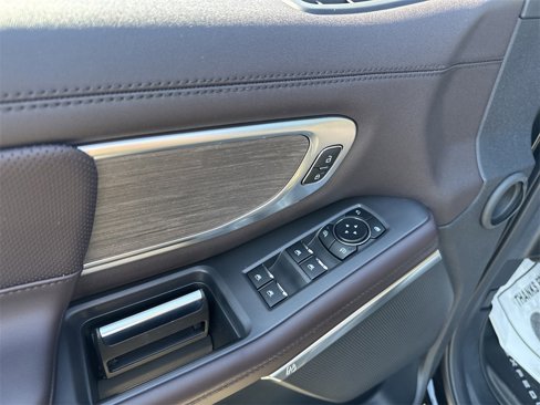 New 2025 Ford Expedition Max Platinum image 16