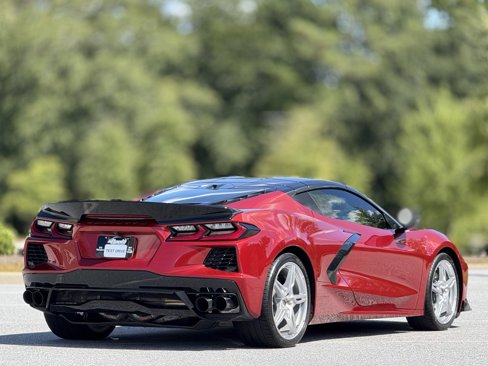 Used 2022 Chevrolet Corvette Stingray Preferred Cpe w/ Body-Color Dual Roof Package image 10