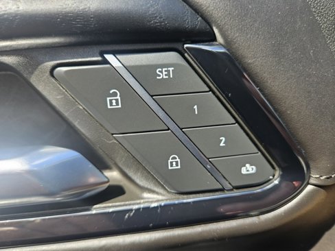 Certified 2024 GMC Sierra 2500 AT4X w/ AT4X AEV Edition image 24