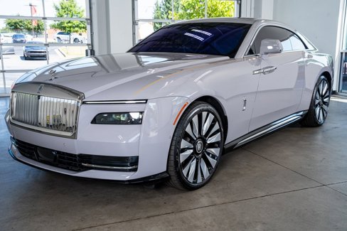 Used 2024 Rolls-Royce Spectre w/ Spectre Launch Package image 11