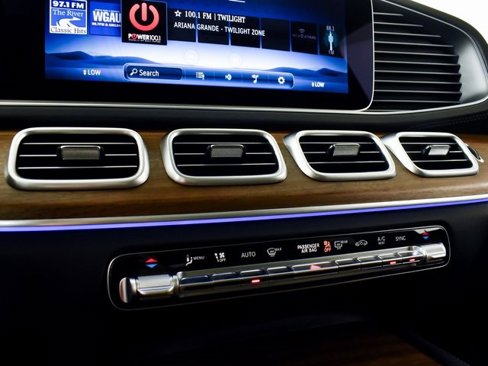Certified 2025 Mercedes-Benz GLS 450 4MATIC image 25