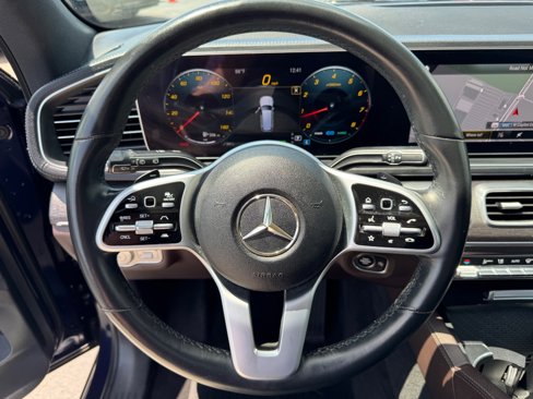 Used 2021 Mercedes-Benz GLS 450 4MATIC image 24