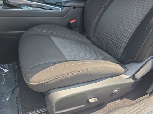 Used 2021 Dodge Challenger SXT image 33
