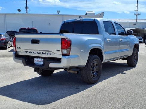 Used 2022 Toyota Tacoma SR image 4