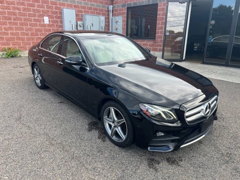 Used 2017 Mercedes-Benz E 300 4MATIC image 7