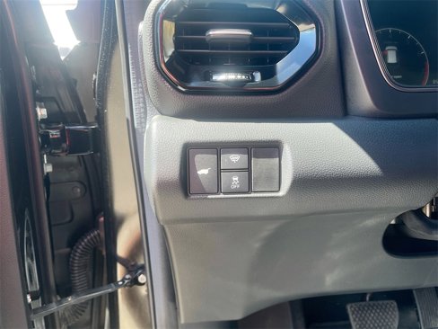 Used 2025 Honda Pilot TrailSport image 10