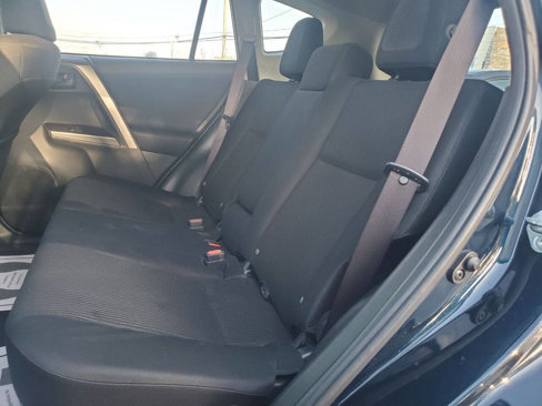 Used 2017 Toyota RAV4 LE image 6