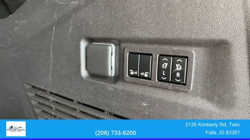 Used 2023 GMC Yukon XL Denali image 50