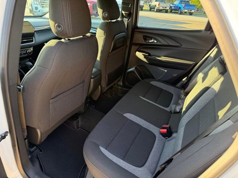 New 2026 Chevrolet TrailBlazer LT w/ Convenience Package image 9