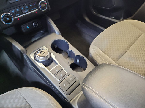 Used 2020 Ford Escape SE image 26