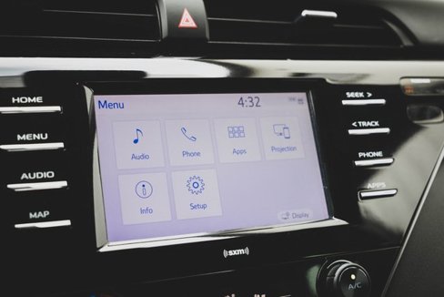 Used 2020 Toyota Camry SE image 10