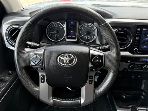 Used 2022 Toyota Tacoma SR5 image 22