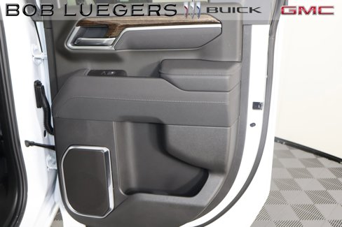 New 2026 GMC Sierra 2500 SLE w/ SLE Value Package; image 15