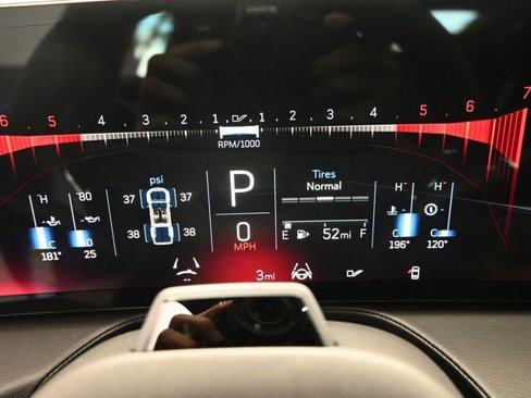 New 2026 Cadillac CT5 V image 10