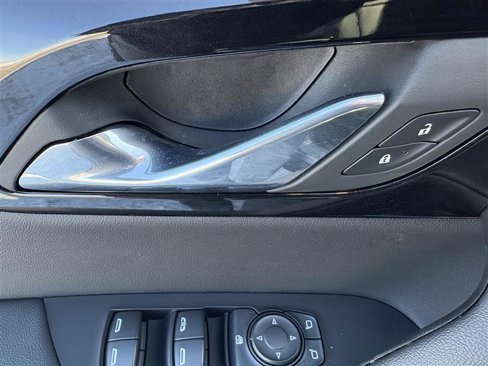 New 2025 Chevrolet Blazer RS w/ Driver Confidence II Package image 9