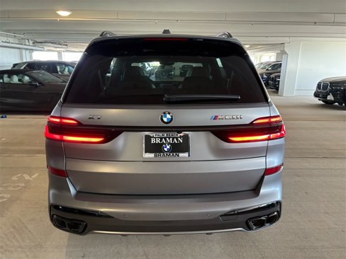 New 2026 BMW X7 M60i image 5