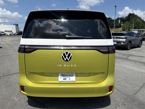 New 2025 Volkswagen ID. Buzz 1st Edition image 5