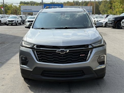 Used 2023 Chevrolet Traverse RS w/ LPO, Floor Liner Package image 12