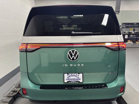 New 2025 Volkswagen ID. Buzz 1st Edition image 27