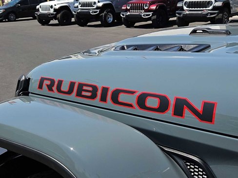 New 2025 Jeep Wrangler Unlimited Rubicon w/ Technology Group image 12