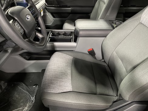 New 2026 Ford F250 XLT w/ XLT Premium Package image 12