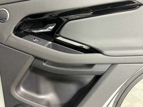 New 2026 Land Rover Range Rover Evoque S image 25