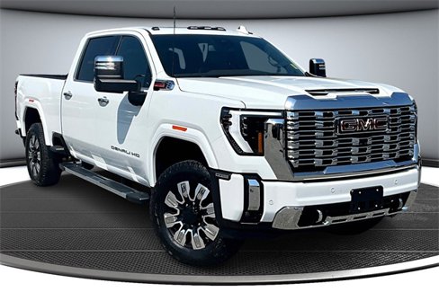 New 2026 GMC Sierra 2500 Denali image 2