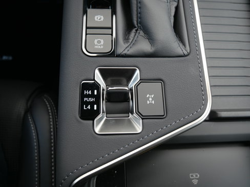 Used 2025 Lexus GX 550 image 31