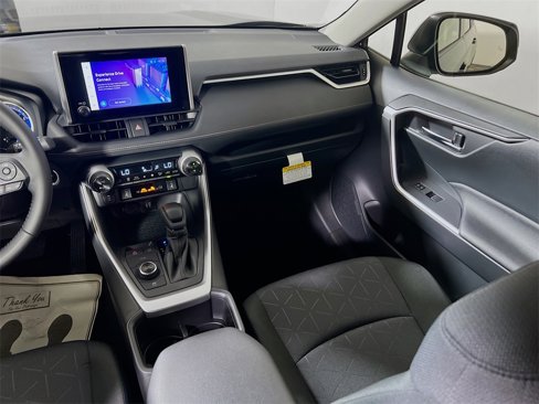 New 2025 Toyota RAV4 XLE image 19