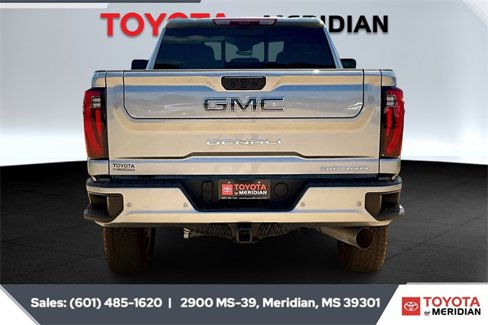 Used 2025 GMC Sierra 2500 Denali Ultimate image 4
