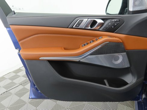 New 2026 BMW ALPINA XB7 image 25