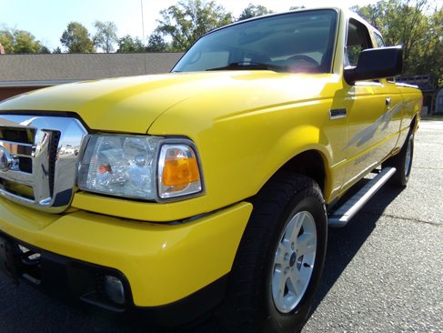 Used 2006 Ford Ranger XLT image 2