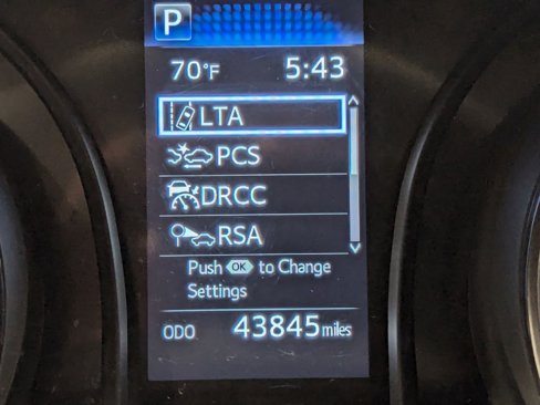 Used 2024 Toyota Camry SE image 16